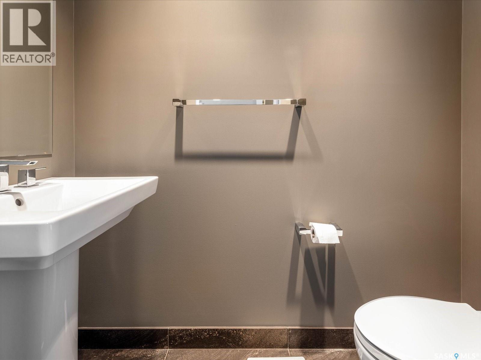 3633 Green Water Drive, Regina, SK - Indoor Photo Showing Bathroom