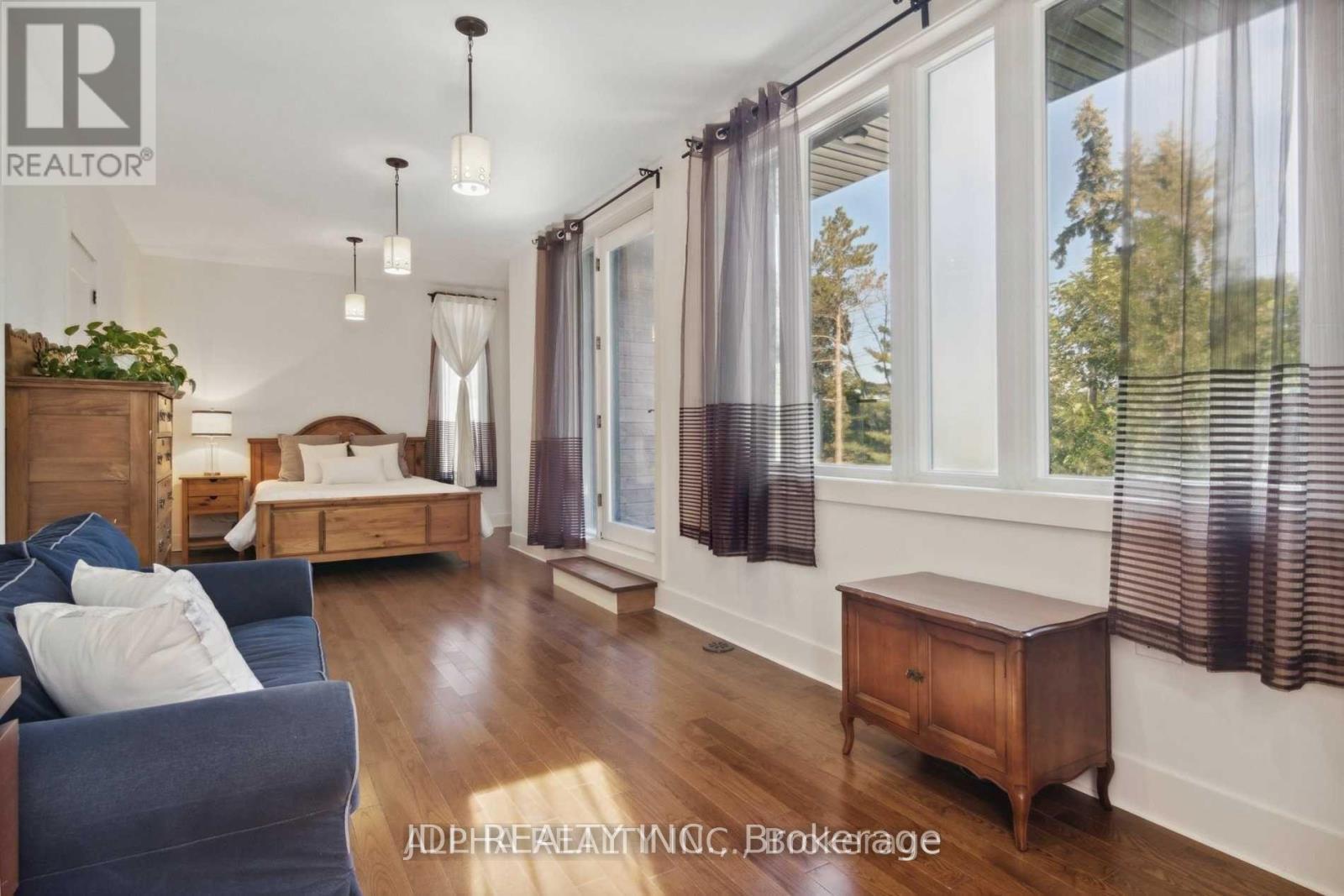 1436 Haig Boulevard, Mississauga, ON - Indoor
