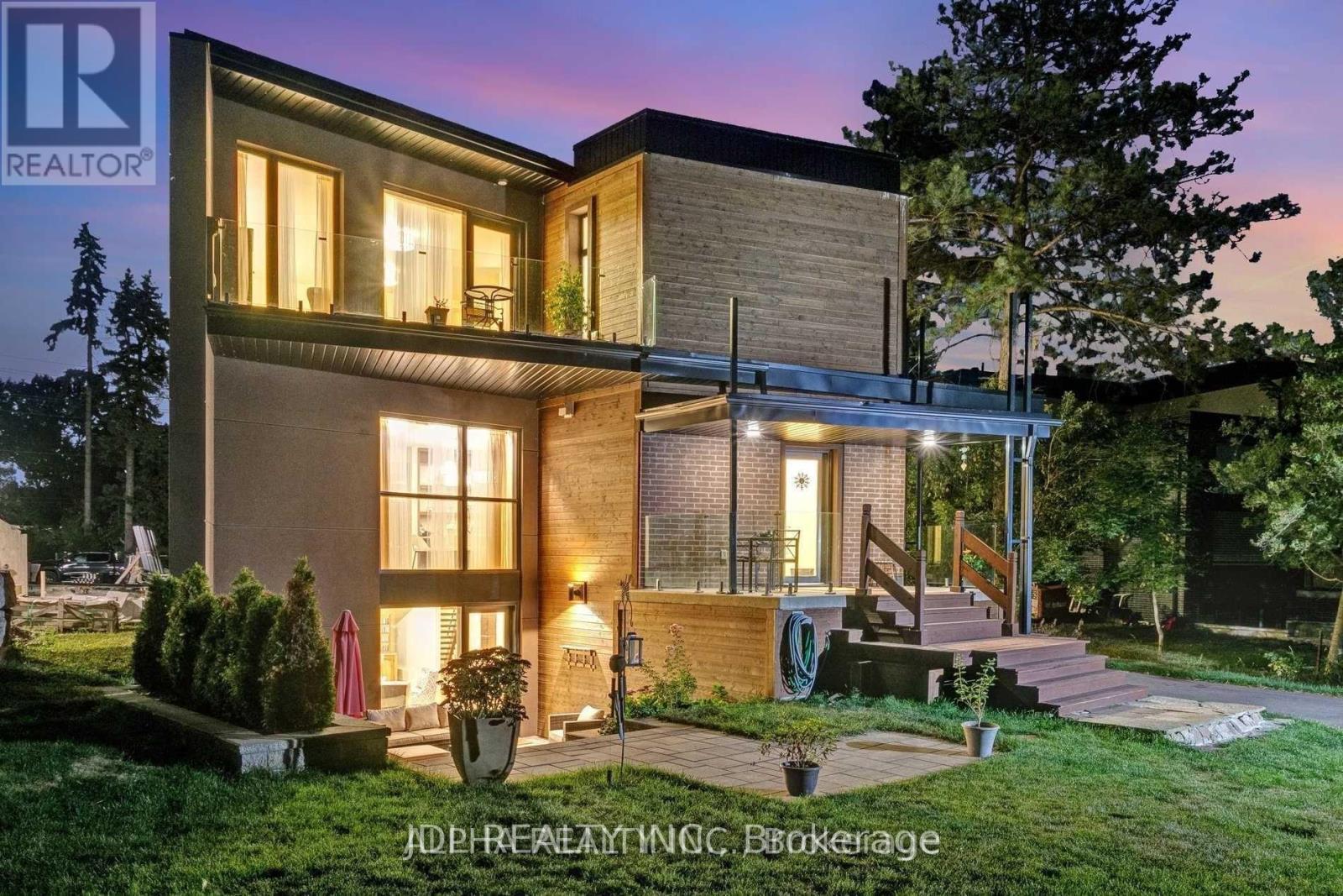 1436 Haig Boulevard, Mississauga, ON - Outdoor