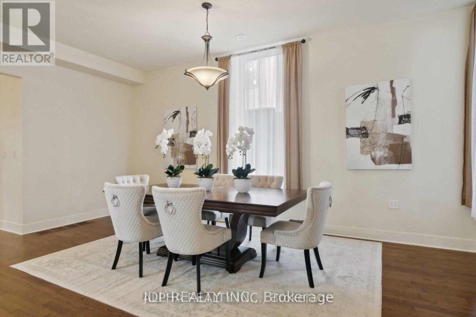1436 Haig Boulevard, Mississauga, ON - Indoor Photo Showing Dining Room