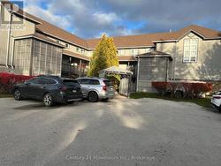 706 JOHNSTON PARK AVENUE Collingwood, ON L9Y 5C7