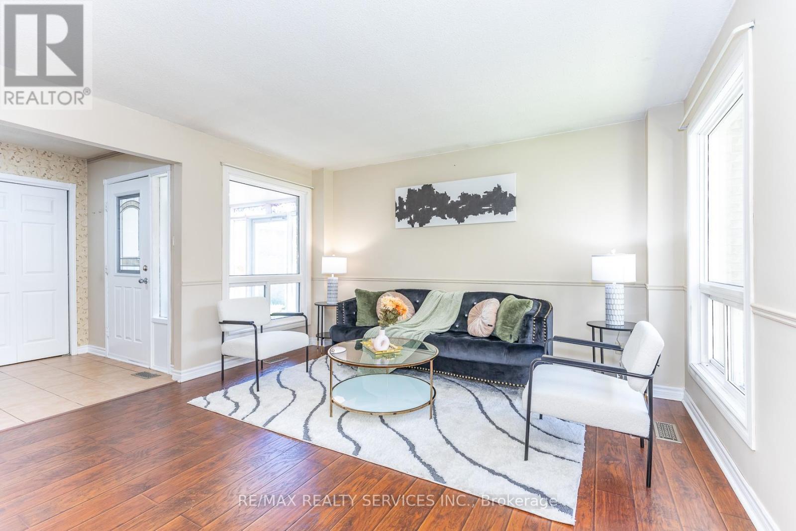 1217 Gloucester Square, Pickering, ON - Indoor