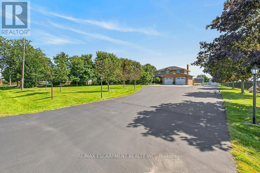 2265 Binbrook Road, Hamilton, ON - Outdoor