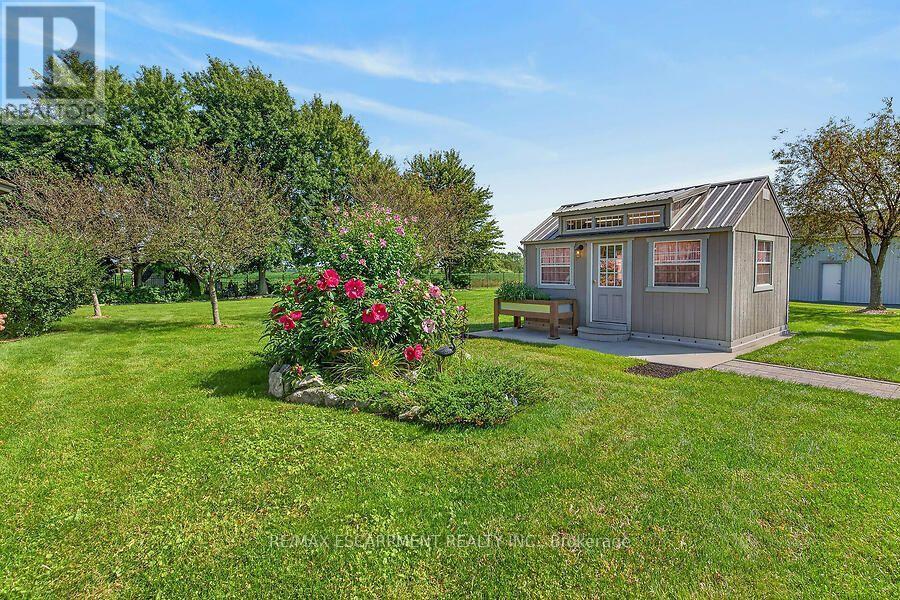 2265 Binbrook Road, Hamilton, ON - Outdoor