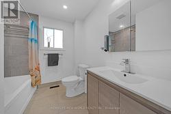 2nd Washroom - 