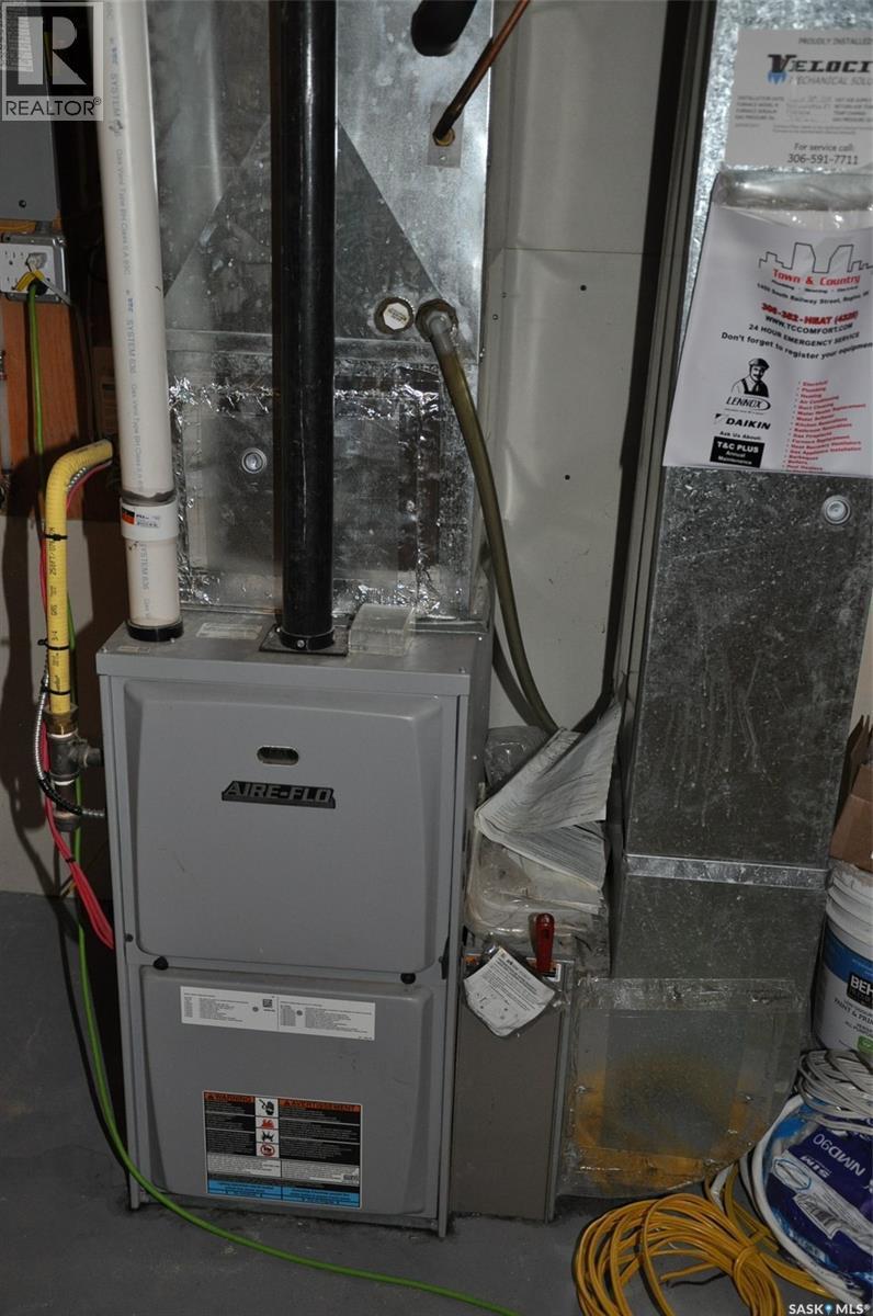 2261 Mcara Street, Regina, SK - Indoor Photo Showing Basement
