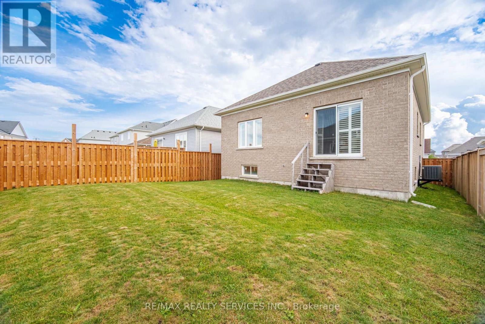20 Todd Crescent, Southgate, ON - Outdoor