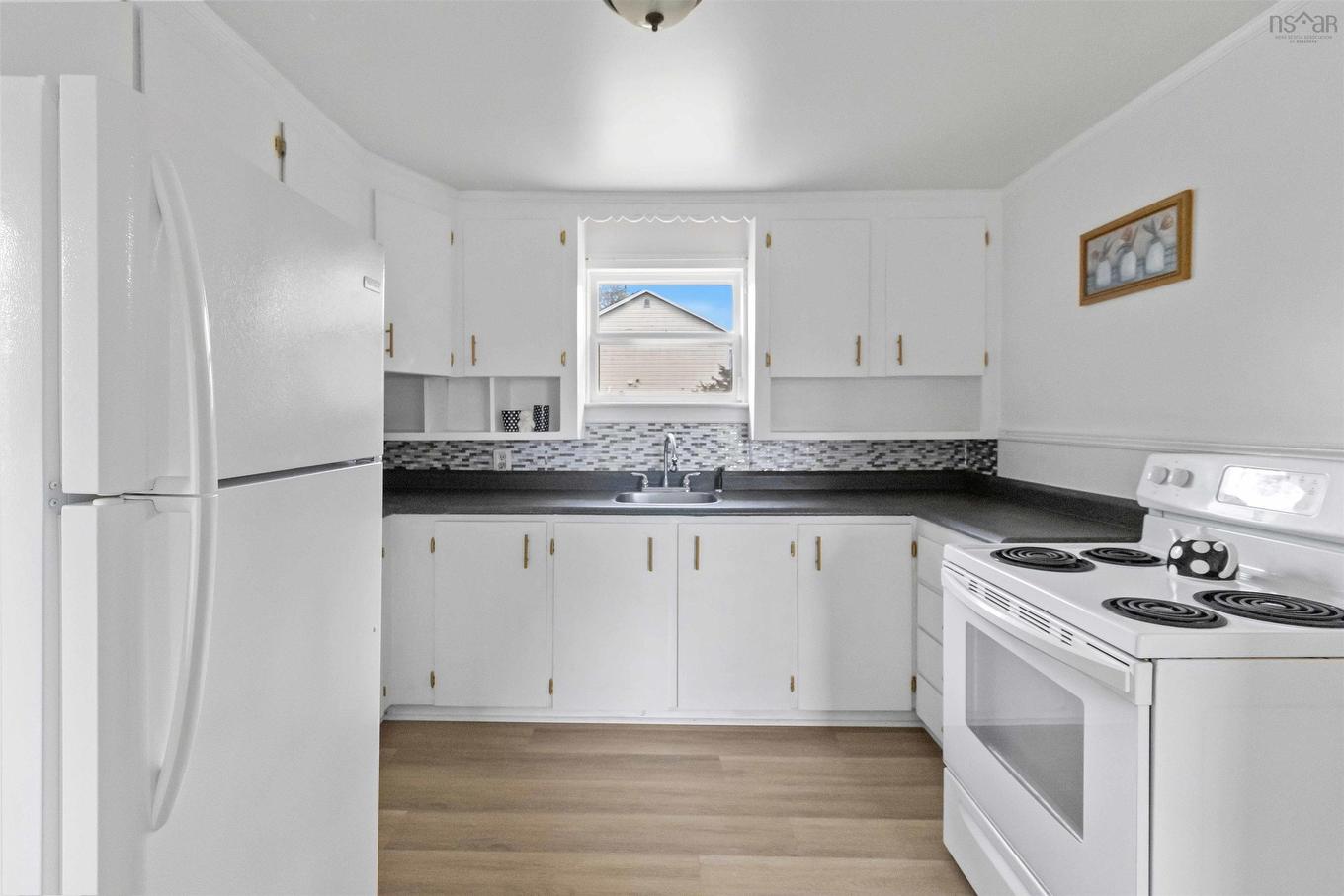 2 Kelly Street, Halifax, NS - Indoor Photo Showing Kitchen