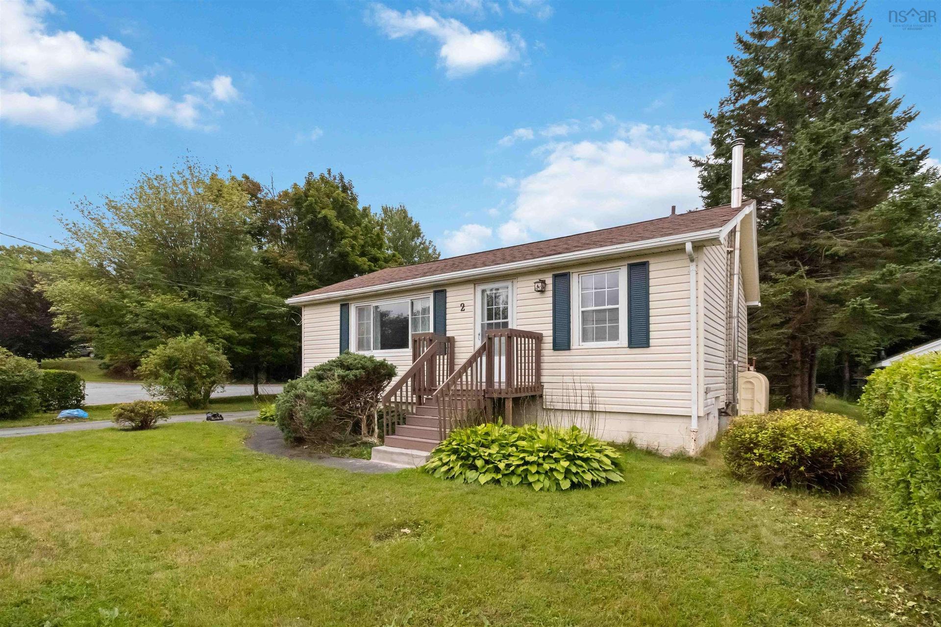 2 Kelly Street, Halifax, NS - Outdoor