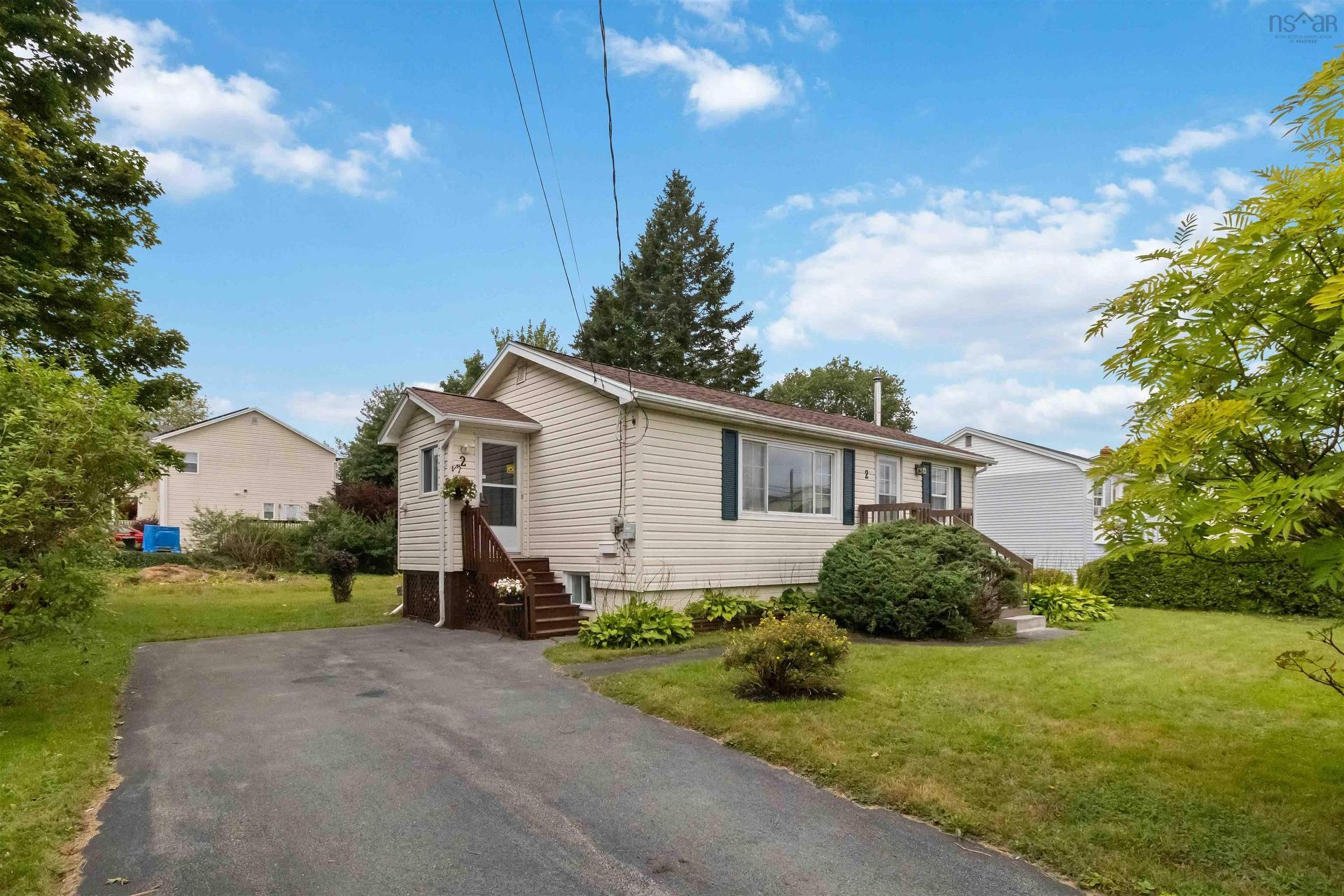 2 Kelly Street, Halifax, NS - Outdoor