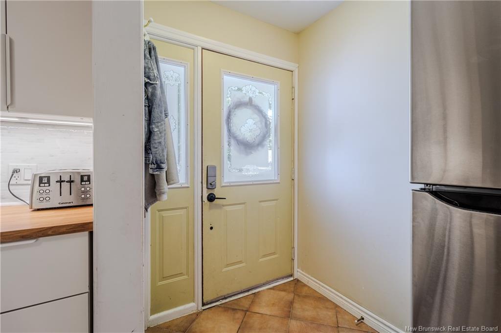 A + B-107 Fulton Ave, Fredericton, NB - Indoor Photo Showing Other Room