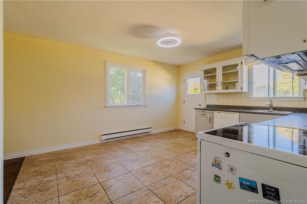 A + B-107 Fulton Ave, Fredericton, NB - Indoor