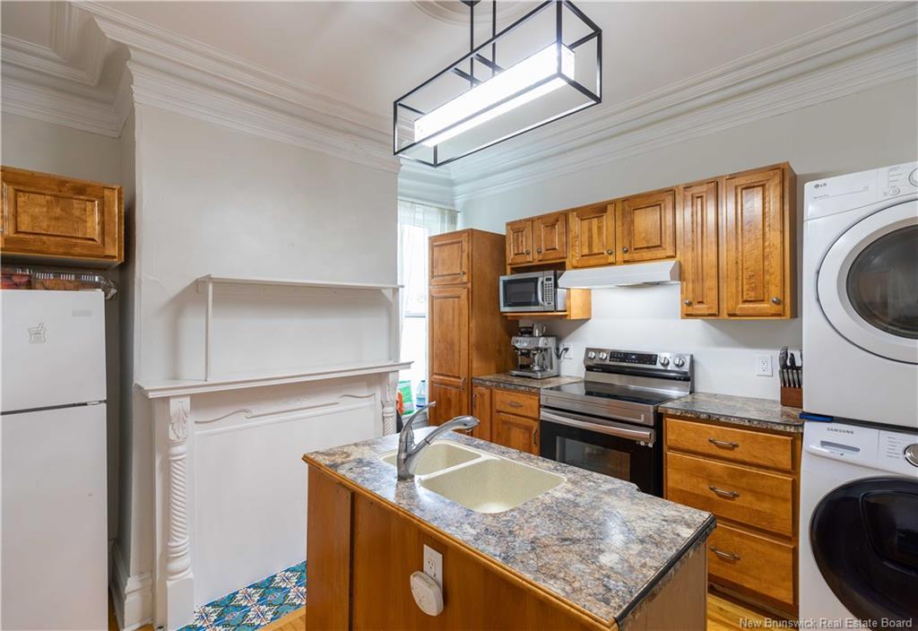 107 Orange St, Saint John, NB - Indoor Photo Showing Laundry Room