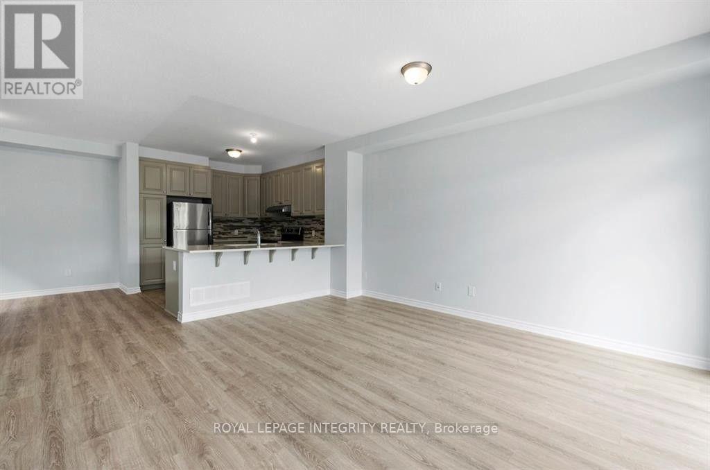273 Squadron Crescent, Ottawa, ON - Indoor Photo Showing Kitchen
