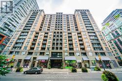 809 - 140 SIMCOE STREET Toronto, ON M5H 4E9