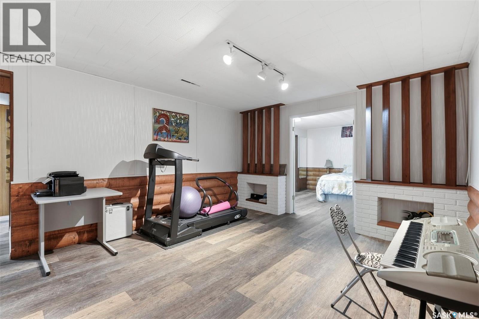 767 22Nd Street E, Prince Albert, SK - Indoor