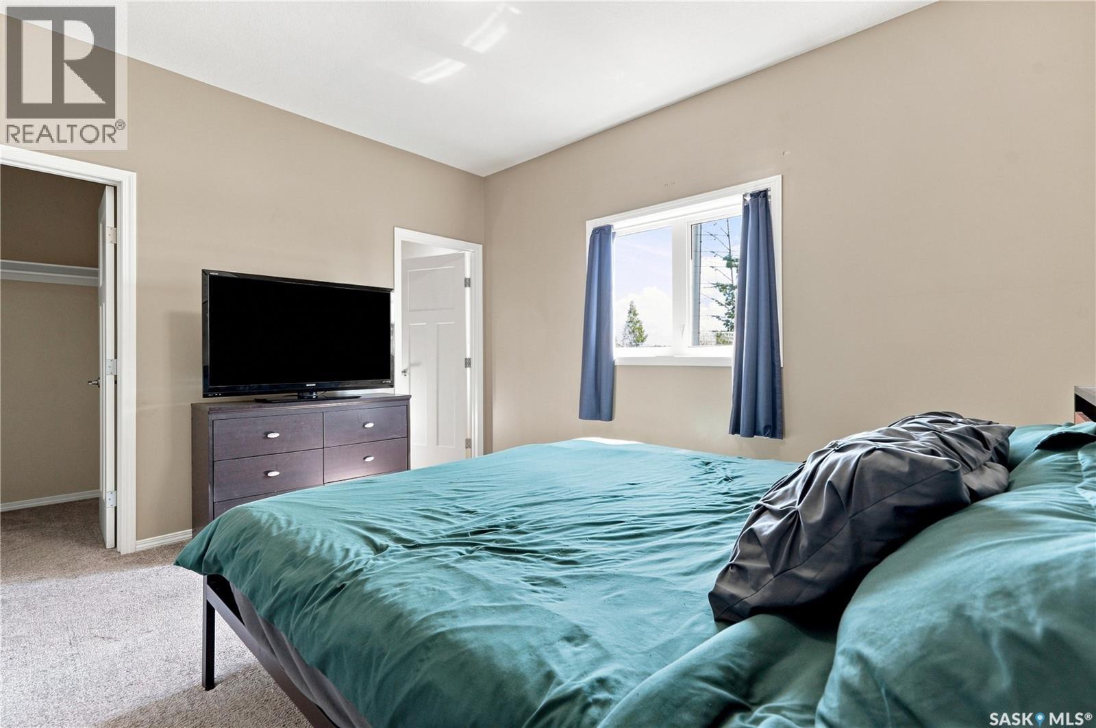 104 Mcdonald Street, Aberdeen, SK - Indoor Photo Showing Bedroom