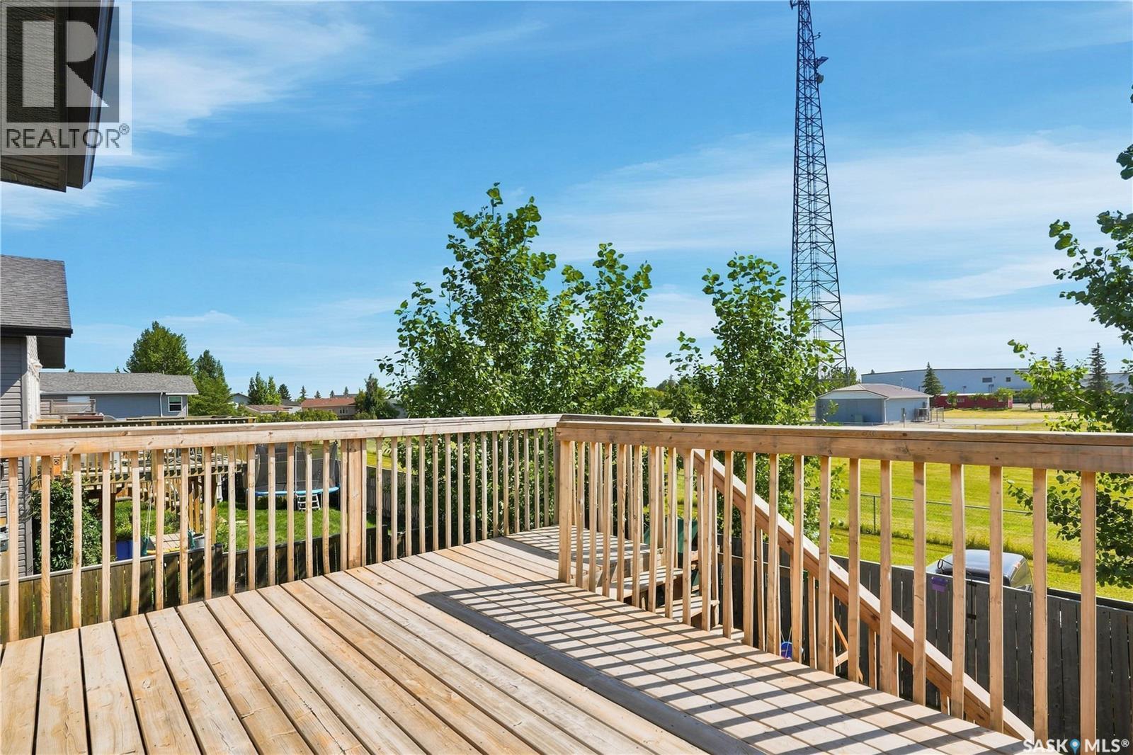 104 Mcdonald Street, Aberdeen, SK - Outdoor With Deck Patio Veranda