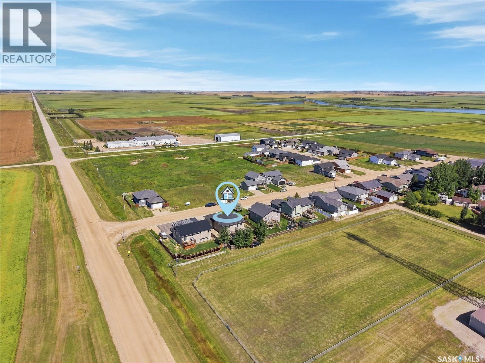 104 Mcdonald Street, Aberdeen, SK - Outdoor With View
