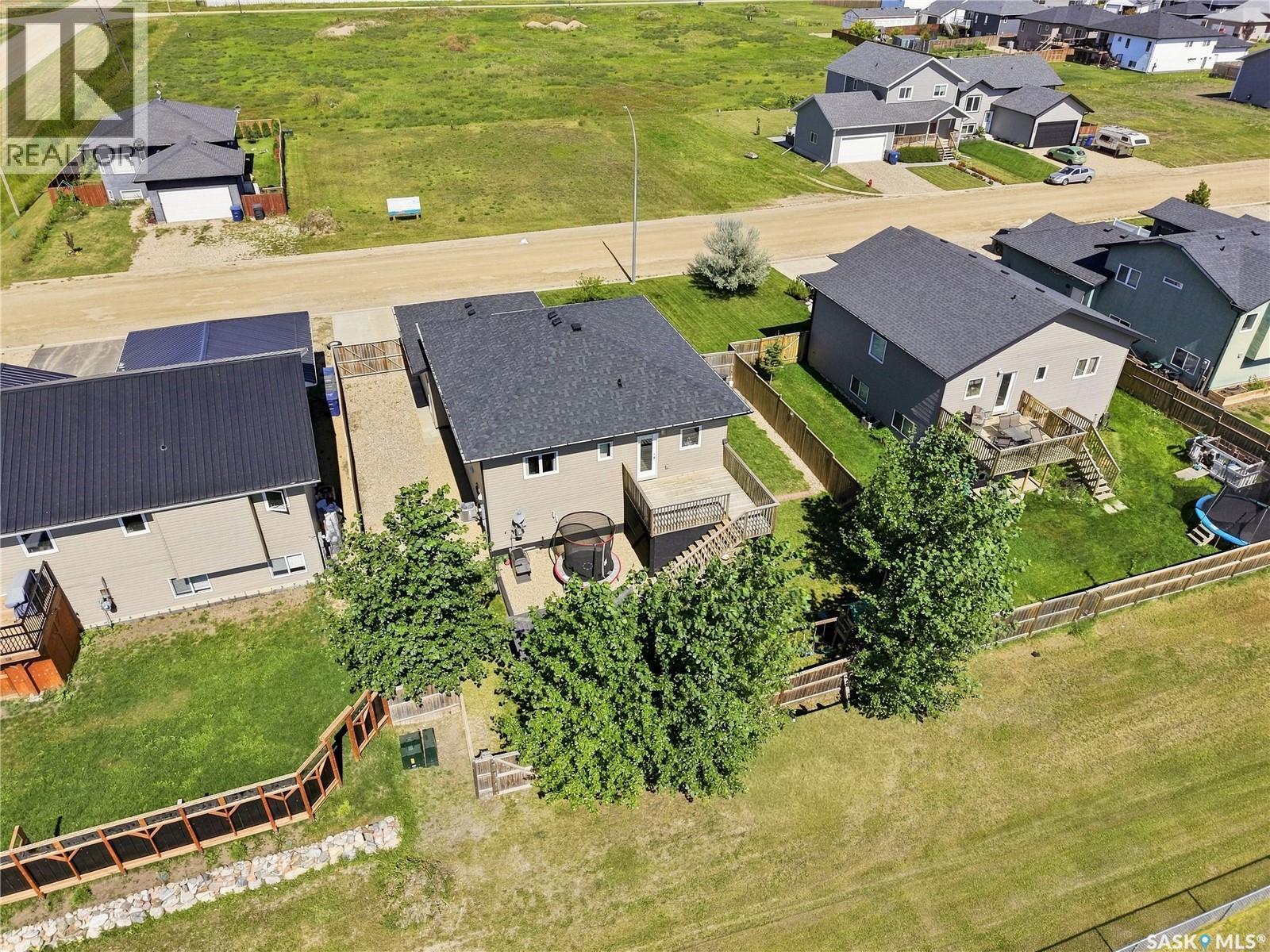 104 Mcdonald Street, Aberdeen, SK - Outdoor With View