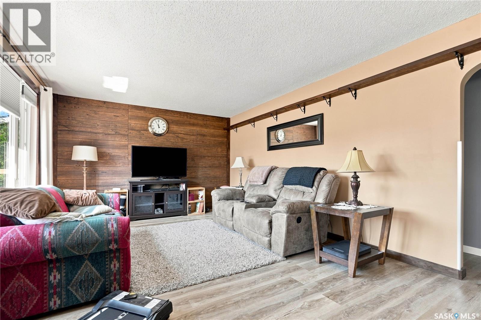 342 Aspon Avenue, Allan, SK - Indoor Photo Showing Living Room
