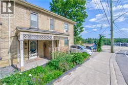 153 FOUNTAIN Street N Cambridge, ON N3H 1H7