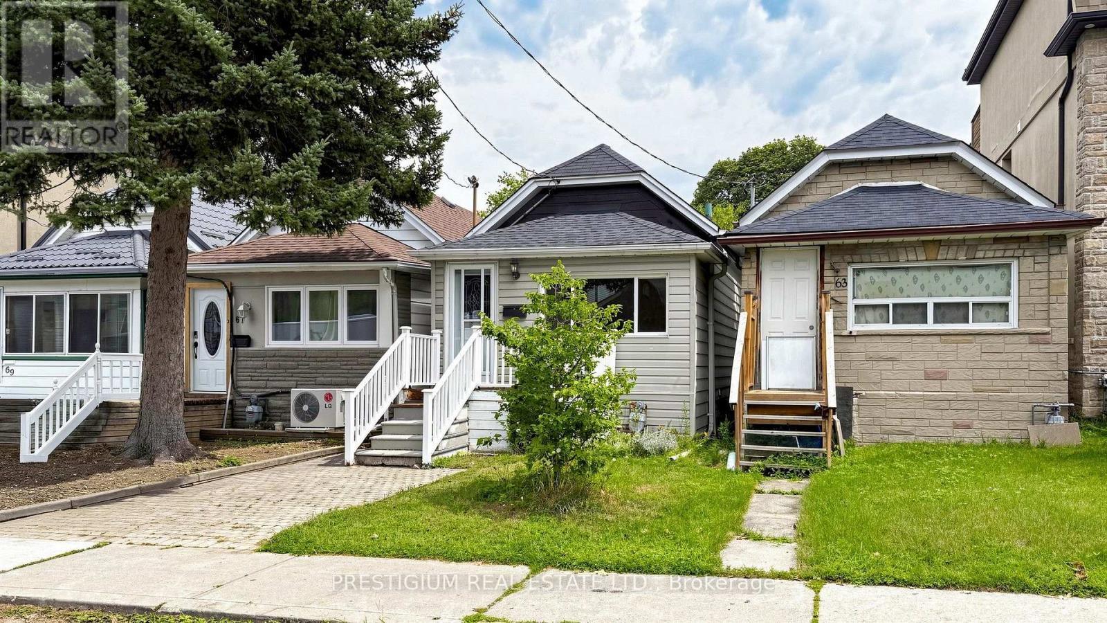 65 Eldon Avenue, Toronto, ON - Outdoor With Facade