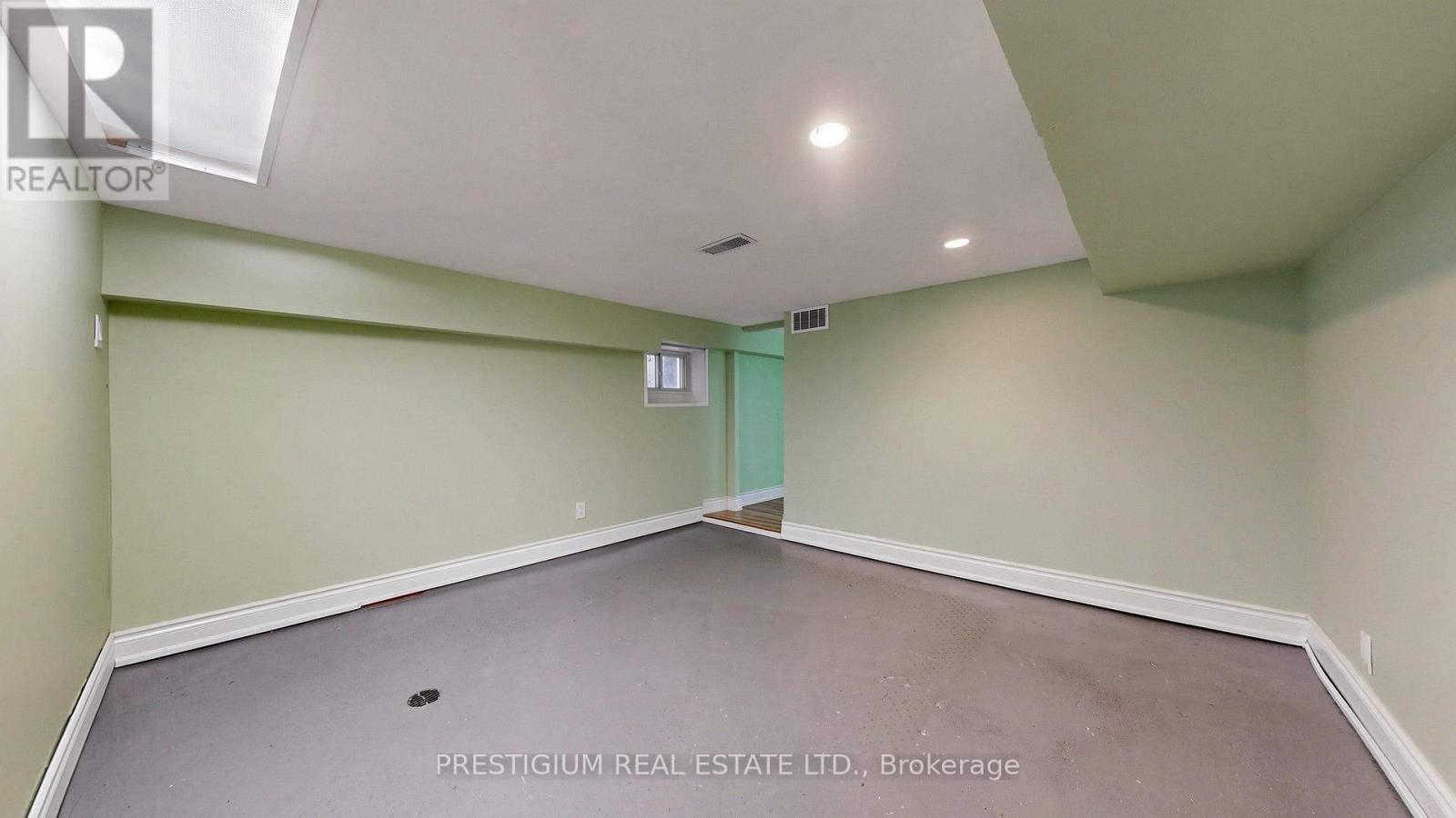 65 Eldon Avenue, Toronto, ON - Indoor Photo Showing Other Room
