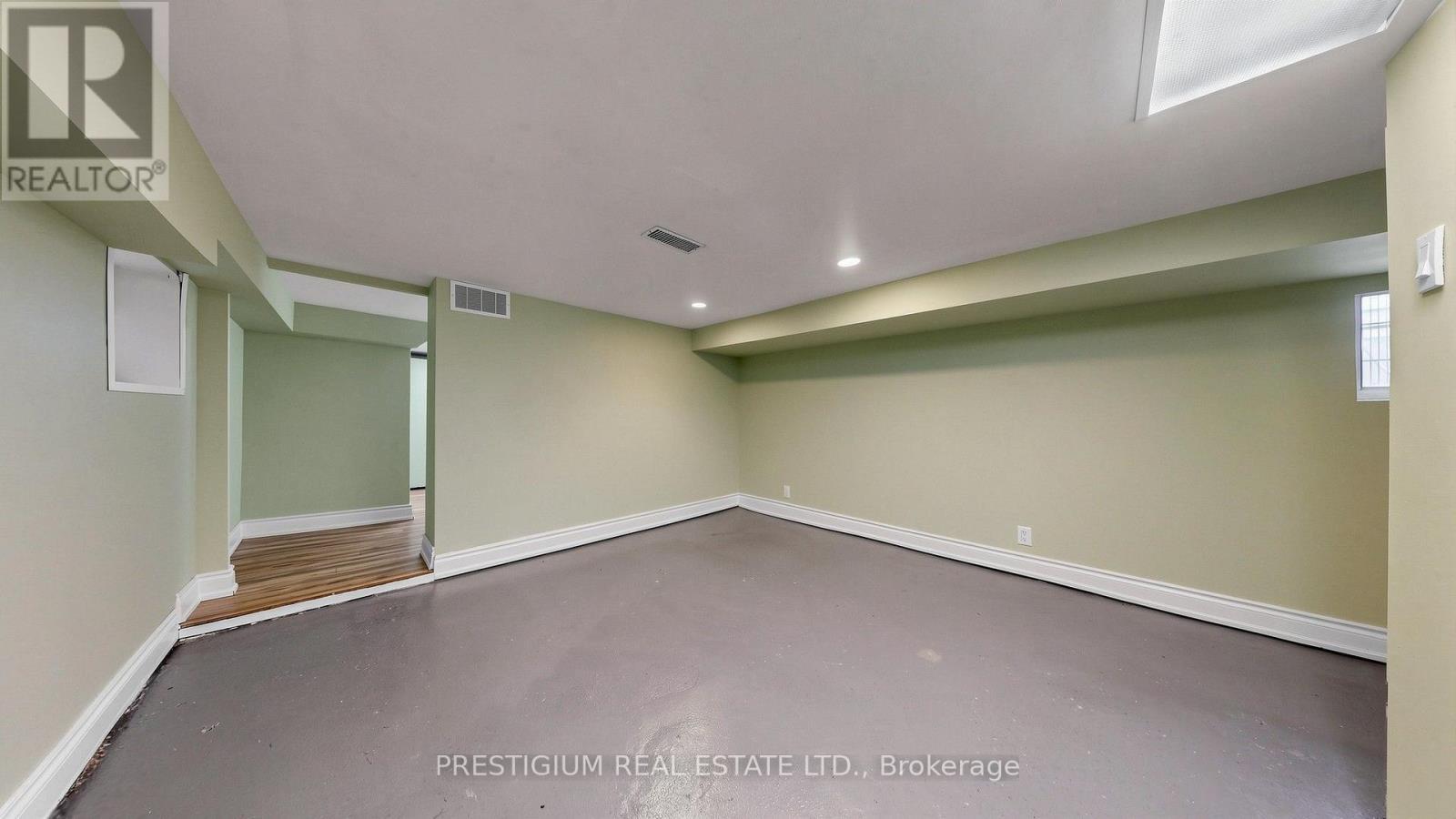 65 Eldon Avenue, Toronto, ON - Indoor Photo Showing Other Room