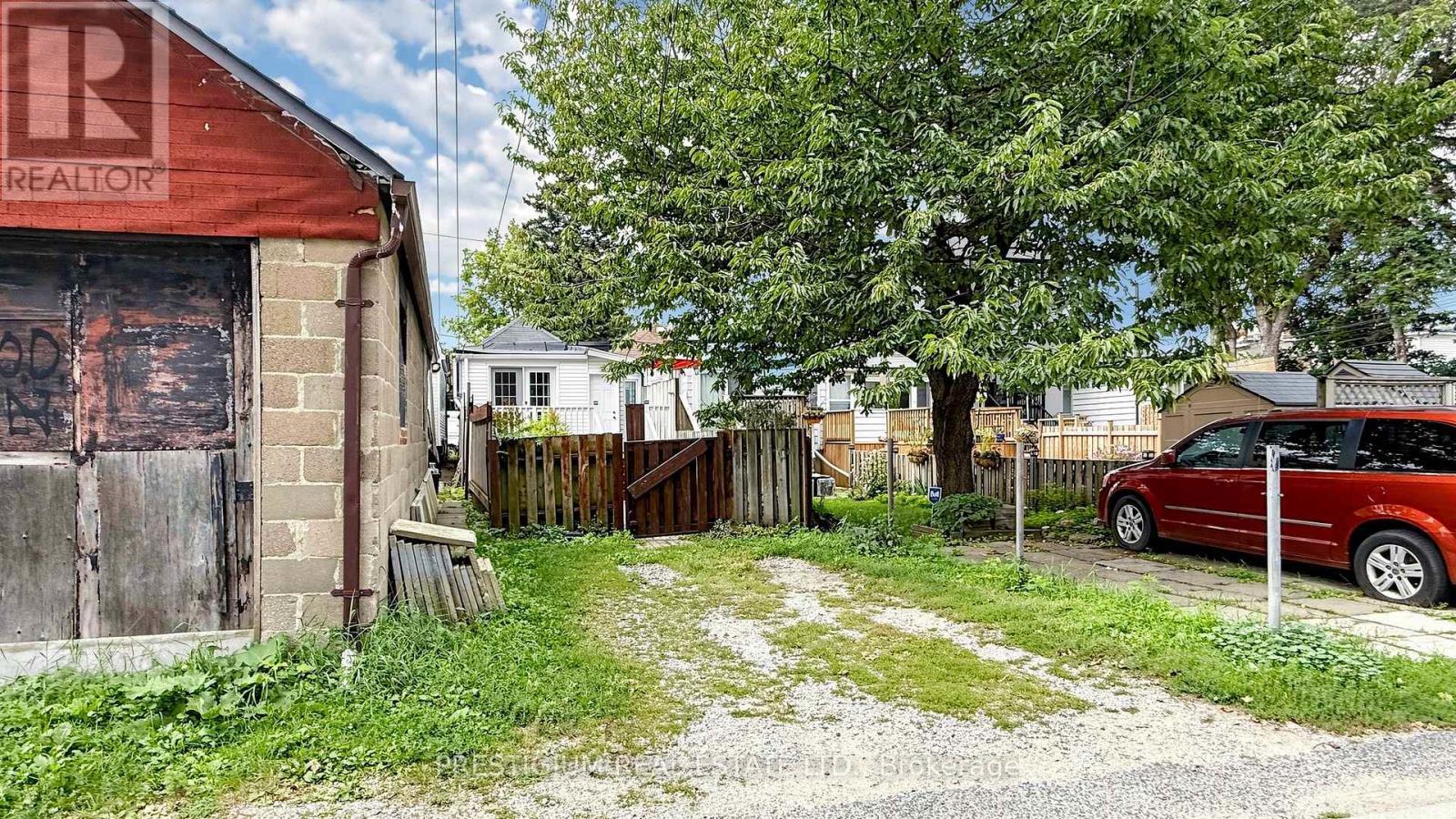 65 Eldon Avenue, Toronto, ON - Outdoor