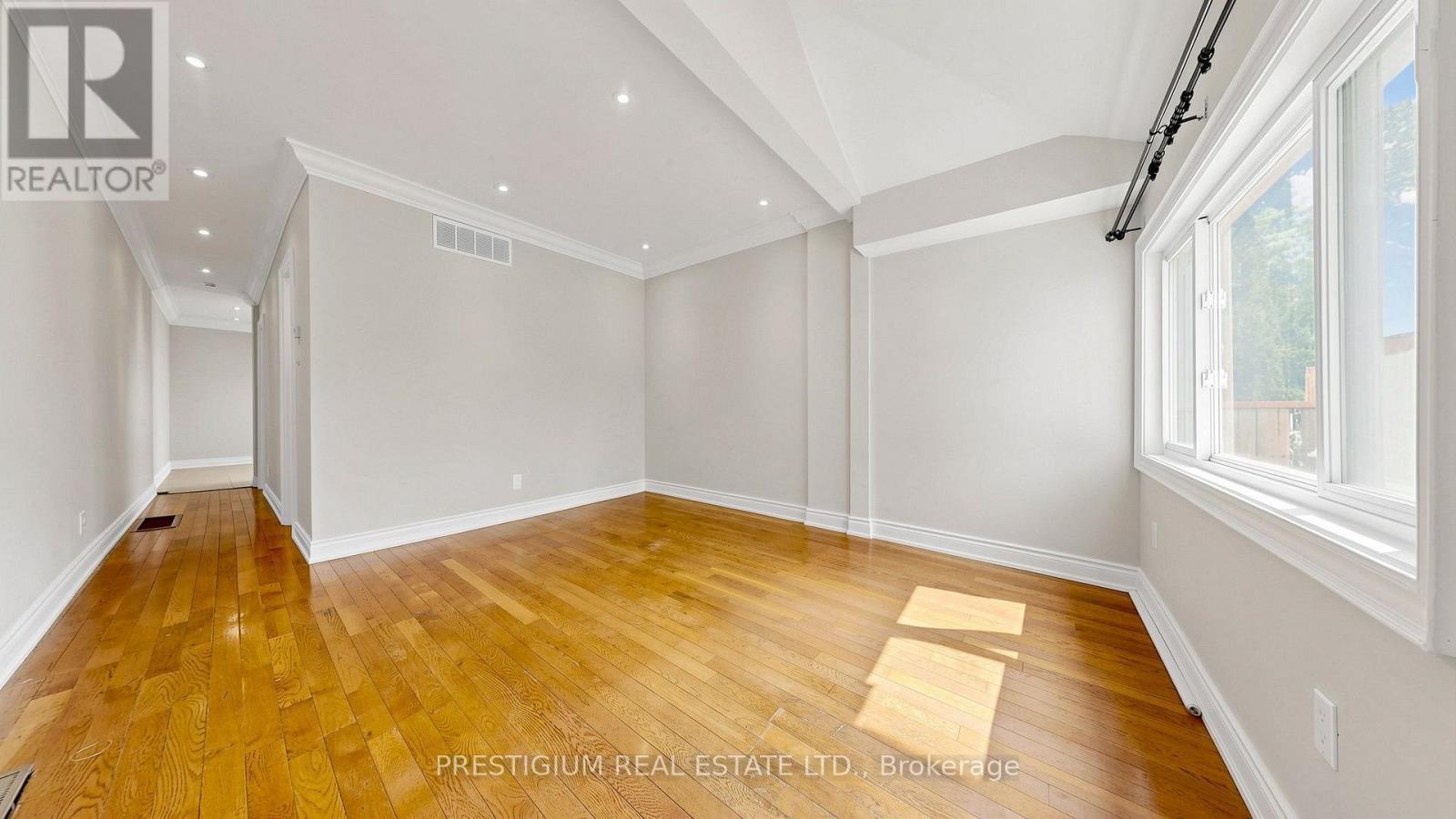 65 Eldon Avenue, Toronto, ON - Indoor Photo Showing Other Room