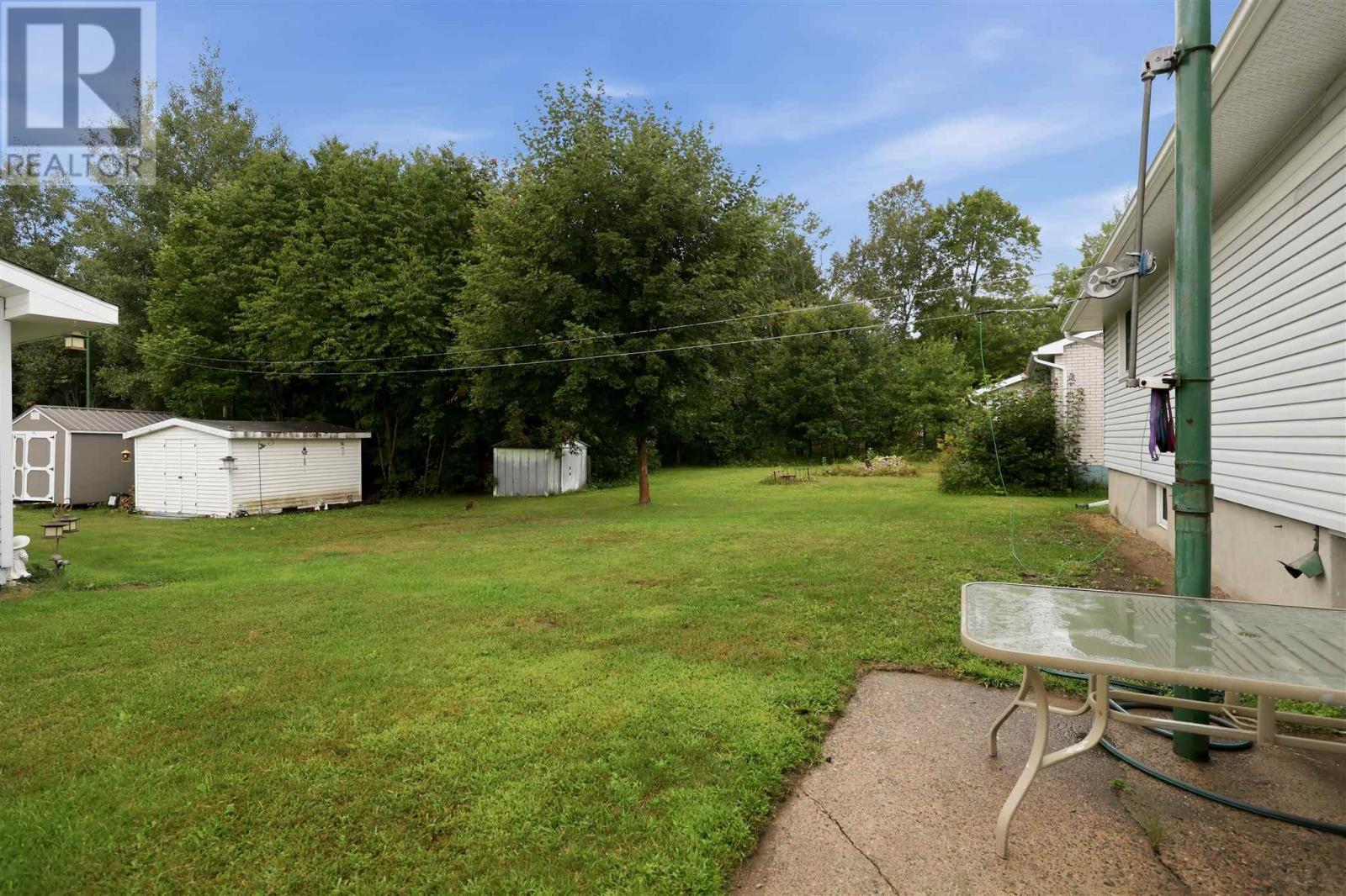 39 Park St, Sault Ste Marie, ON