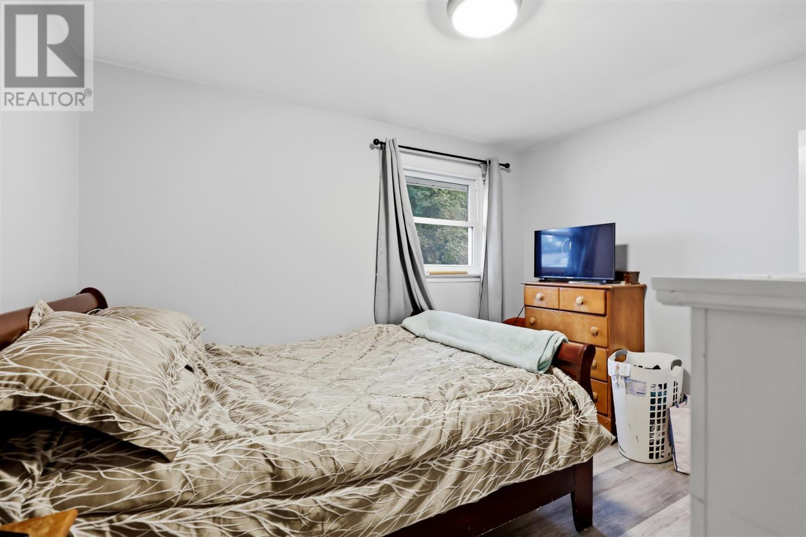 39 Park St, Sault Ste Marie, ON