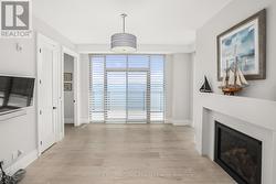 Floor to Ceiling Windows - 
