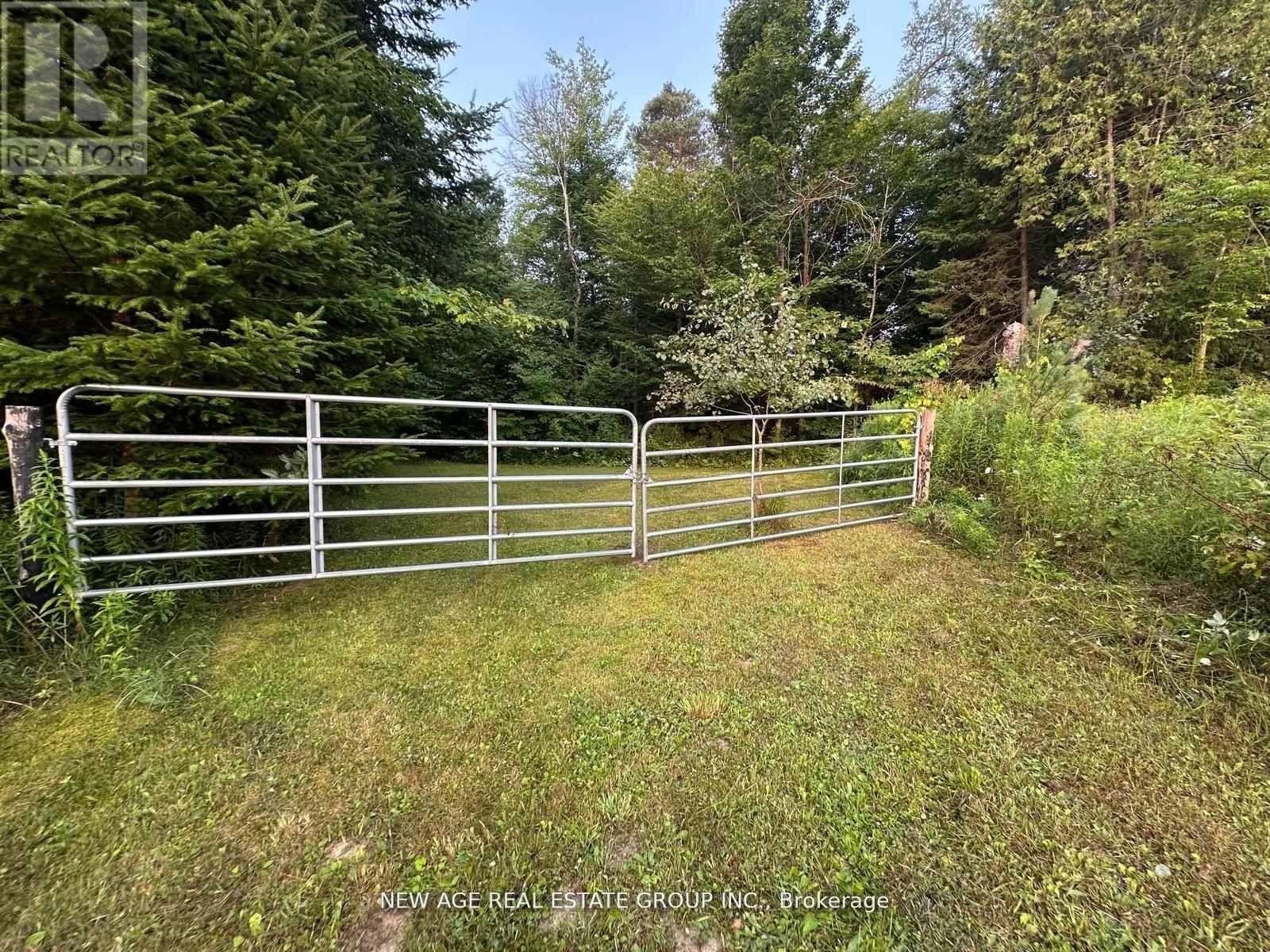 9031 Sideroad 17, Erin, ON - Outdoor