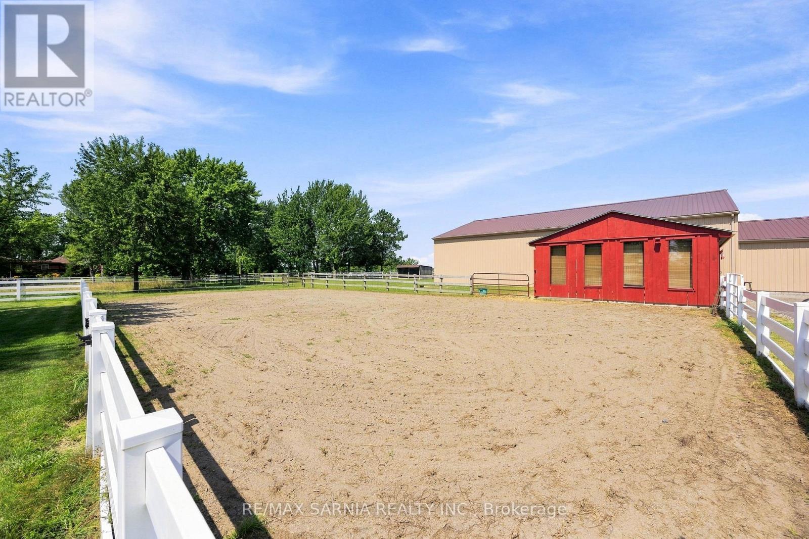 2694 Rokeby Line, St. Clair, ON
