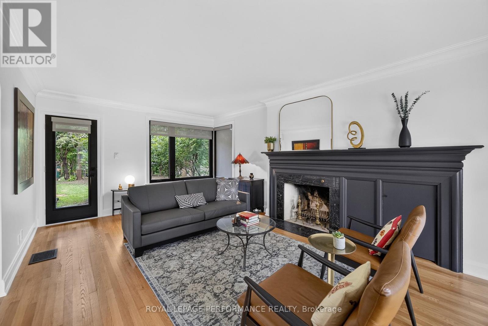 238 Island Park Drive, Ottawa, ON - Indoor Photo Showing Living Room With Fireplace