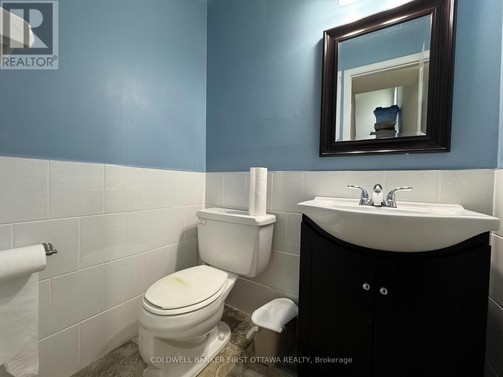 19C Sonnet Crescent, Ottawa, ON - Indoor Photo Showing Bathroom