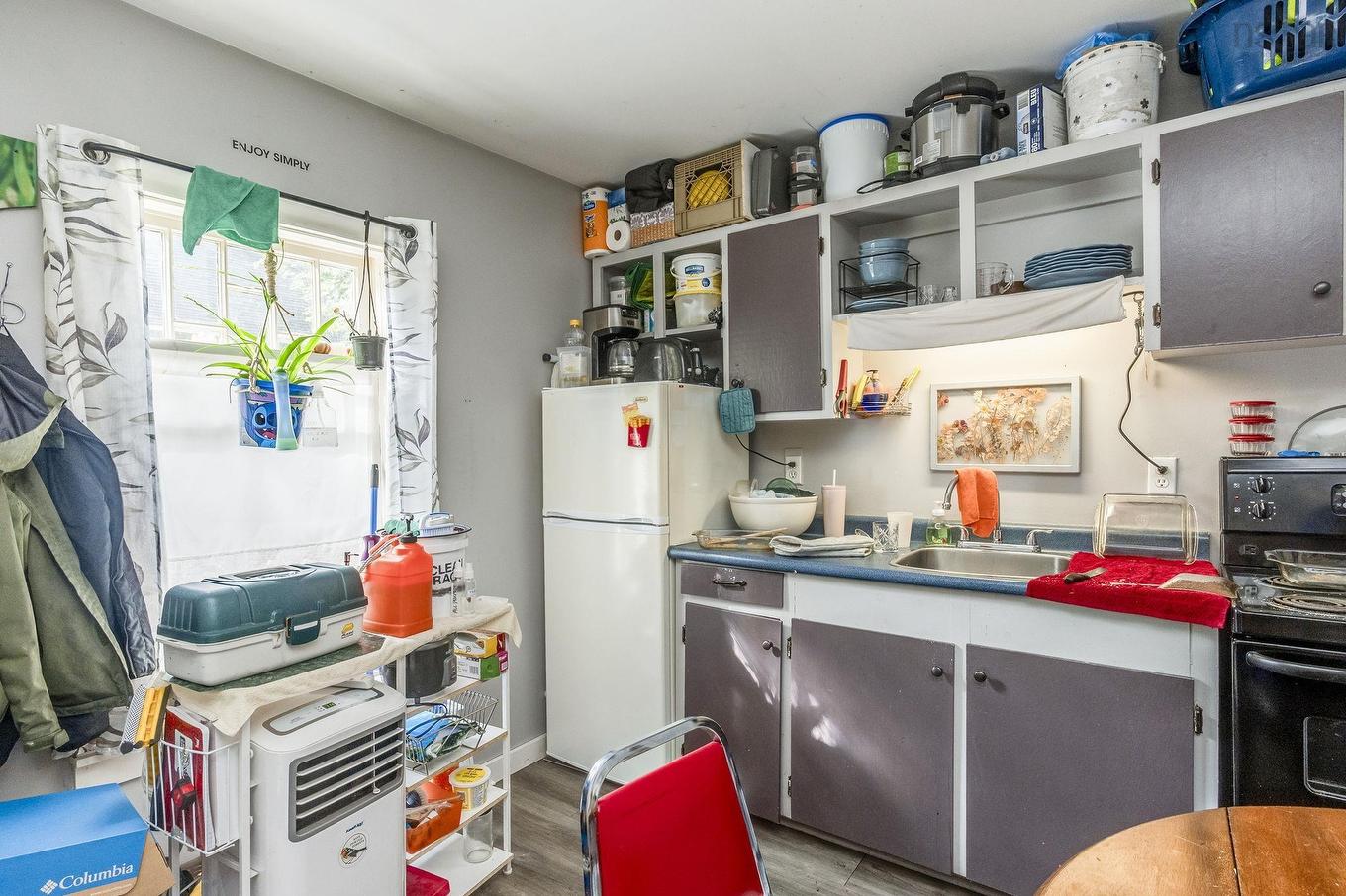 20 Queen Street, Middleton, NS - Indoor Photo Showing Kitchen