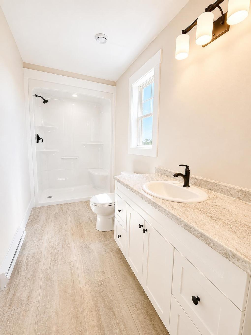 82 Samantha Lane, Cornwall, PE - Indoor Photo Showing Bathroom