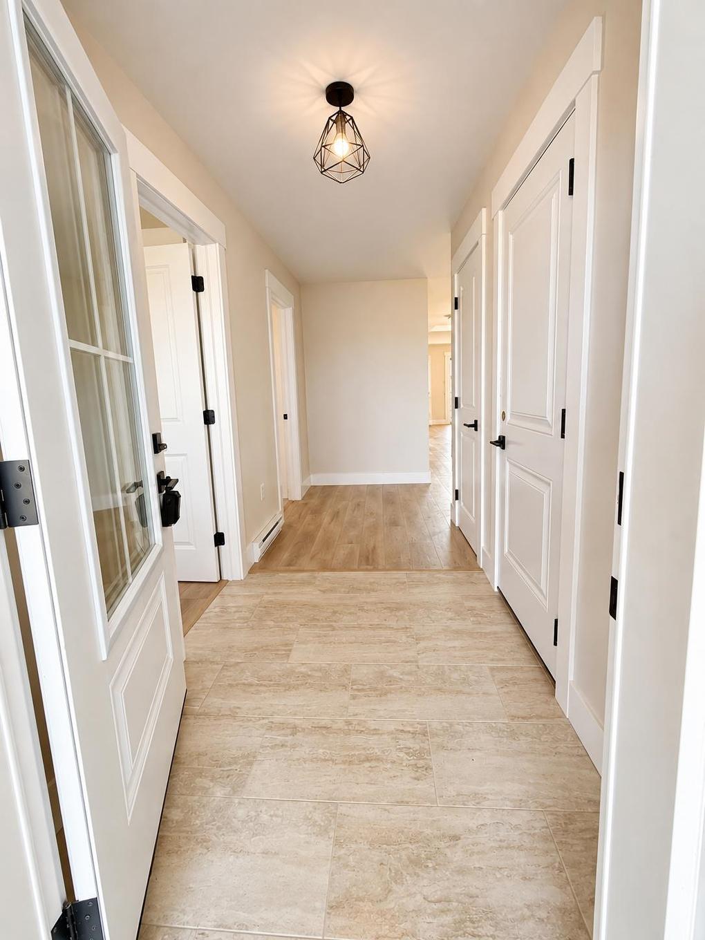 82 Samantha Lane, Cornwall, PE - Indoor Photo Showing Other Room