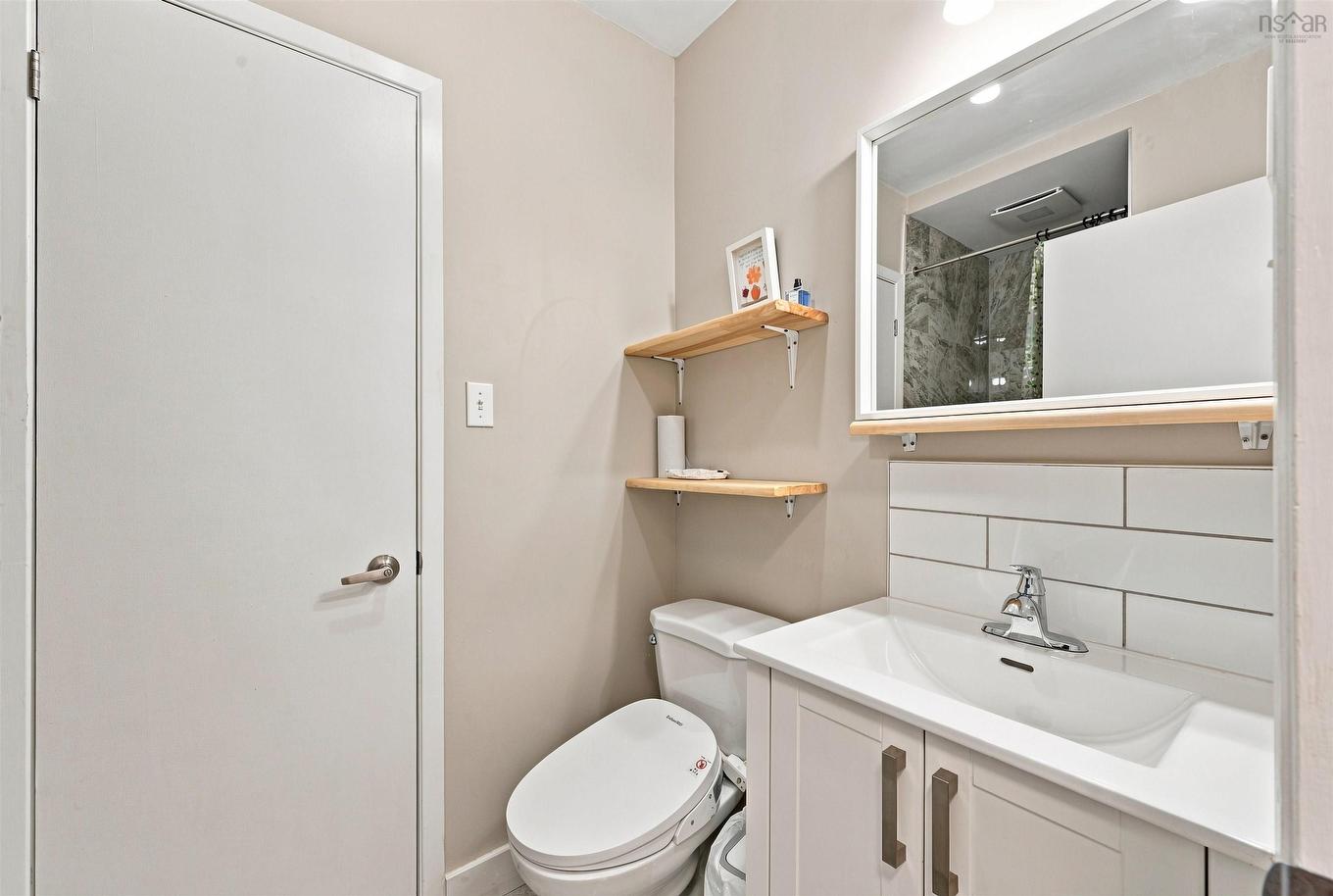 96 Bayview Road, Halifax, NS - Indoor Photo Showing Bathroom