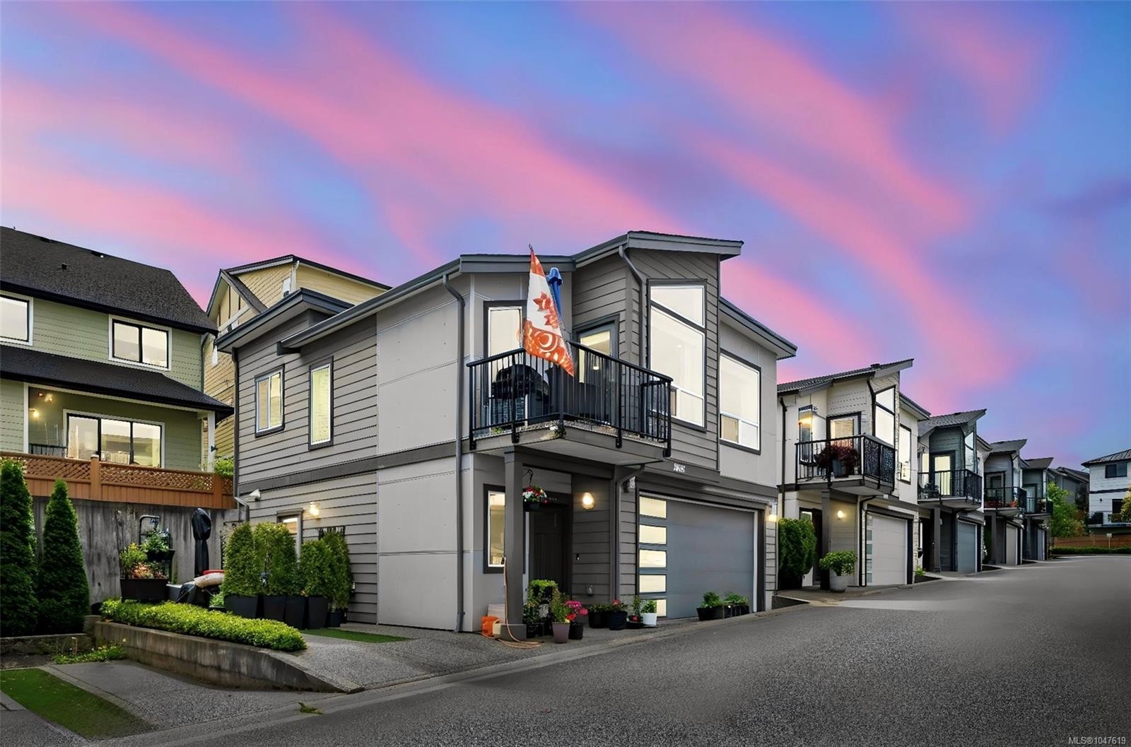 1005 Boeing Close, Langford, BC