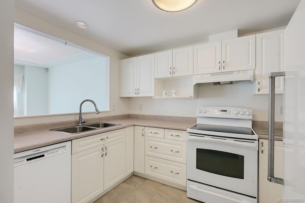 #20-10471 Resthaven Dr, Sidney, BC