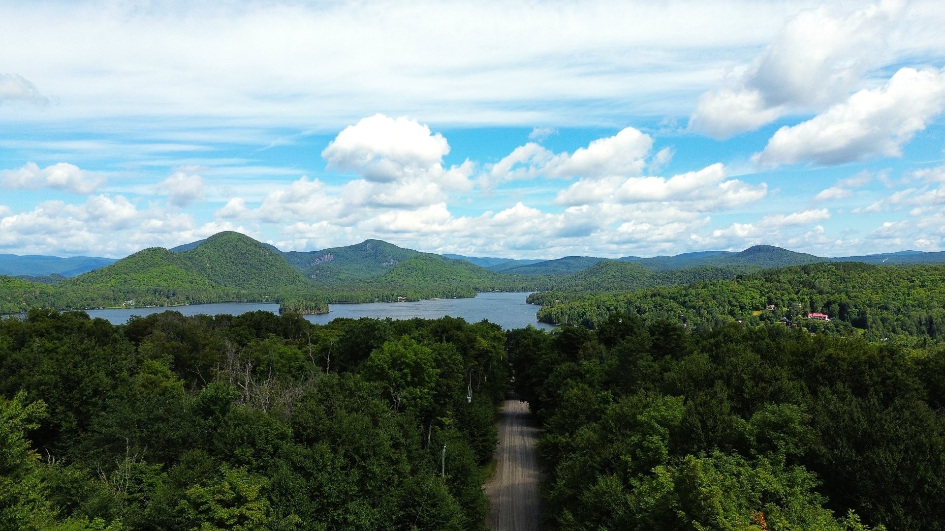 Photo aérienne - Ch. Des Hêtres, Lac-Supérieur, QC