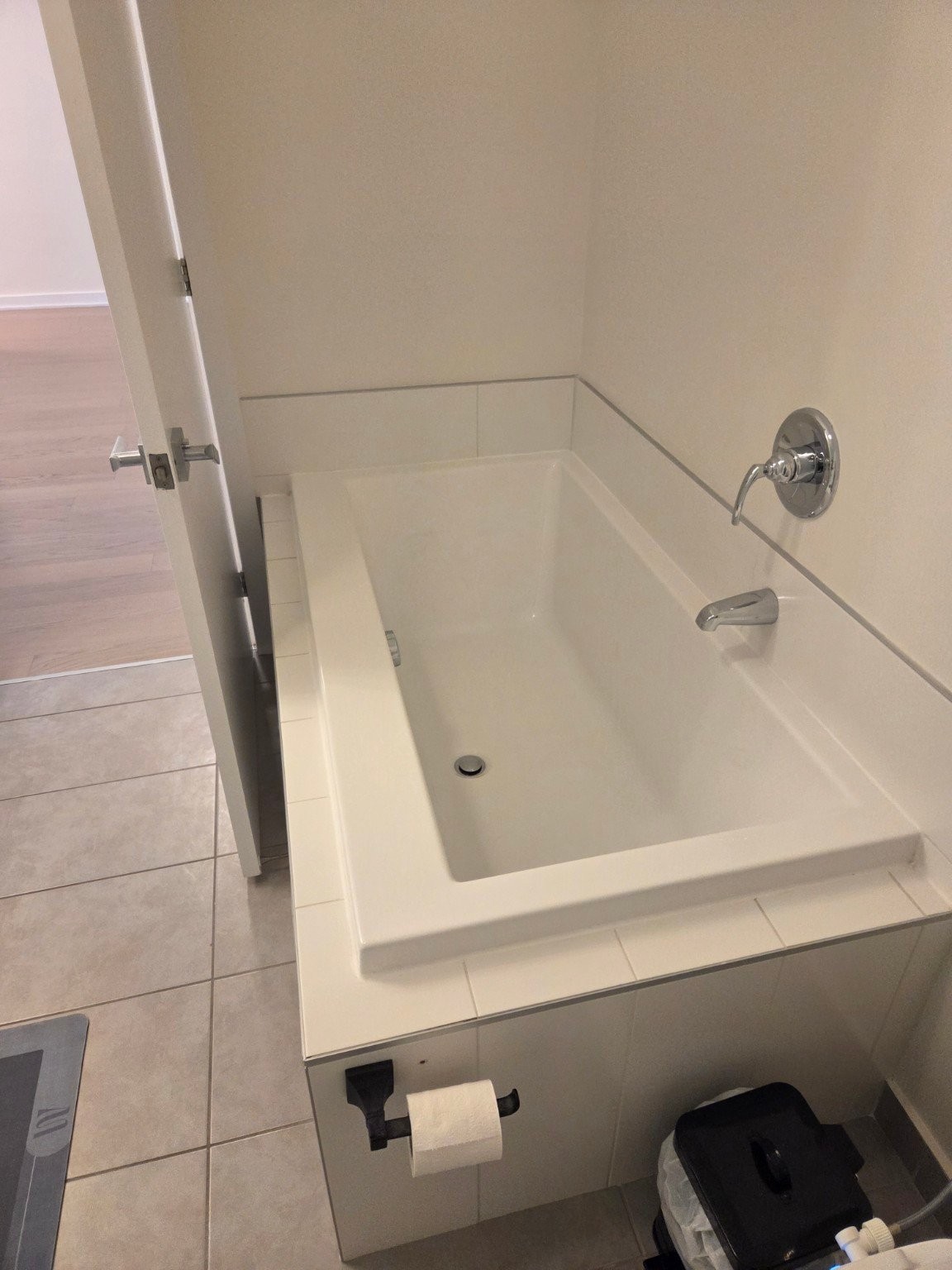 Bathroom - 616-125 Rue Chabanel O., Montréal (Ahuntsic-Cartierville), QC - Indoor Photo Showing Bathroom