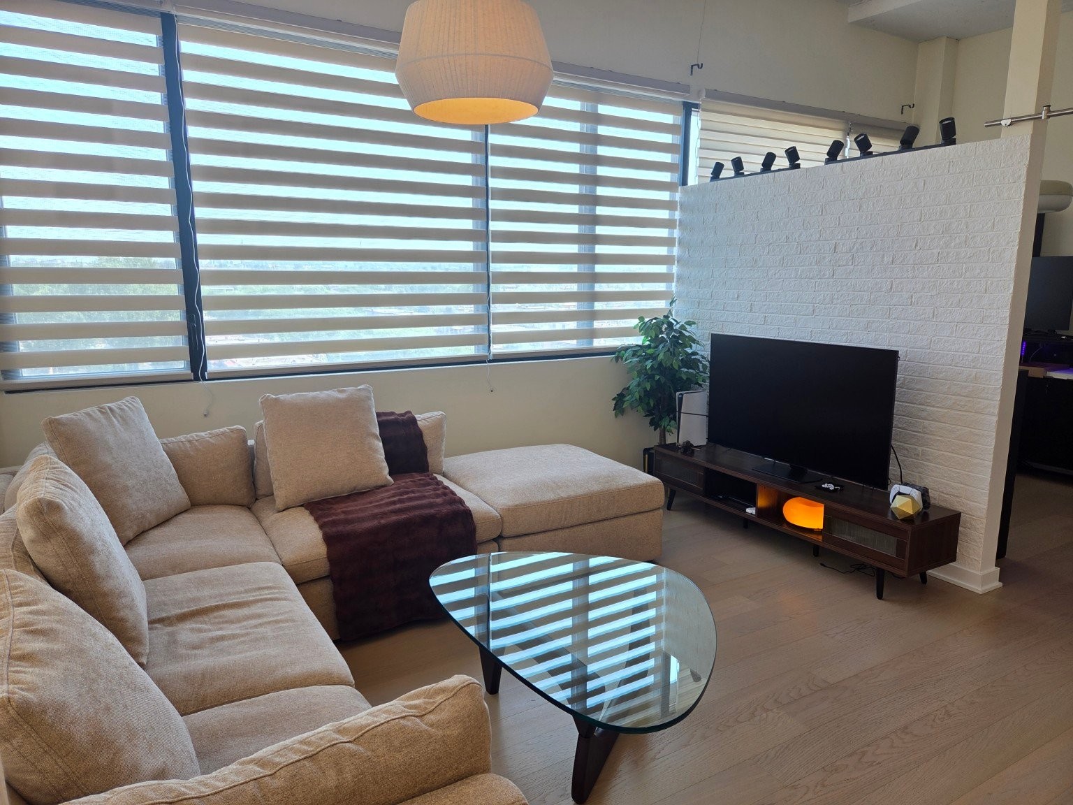 Living Room - 616-125 Rue Chabanel O., Montréal (Ahuntsic-Cartierville), QC - Indoor Photo Showing Living Room