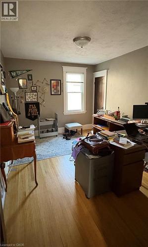 288 Park Row S, Hamilton, ON - Indoor