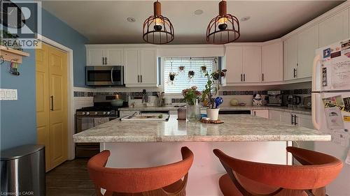 288 Park Row S, Hamilton, ON - Indoor