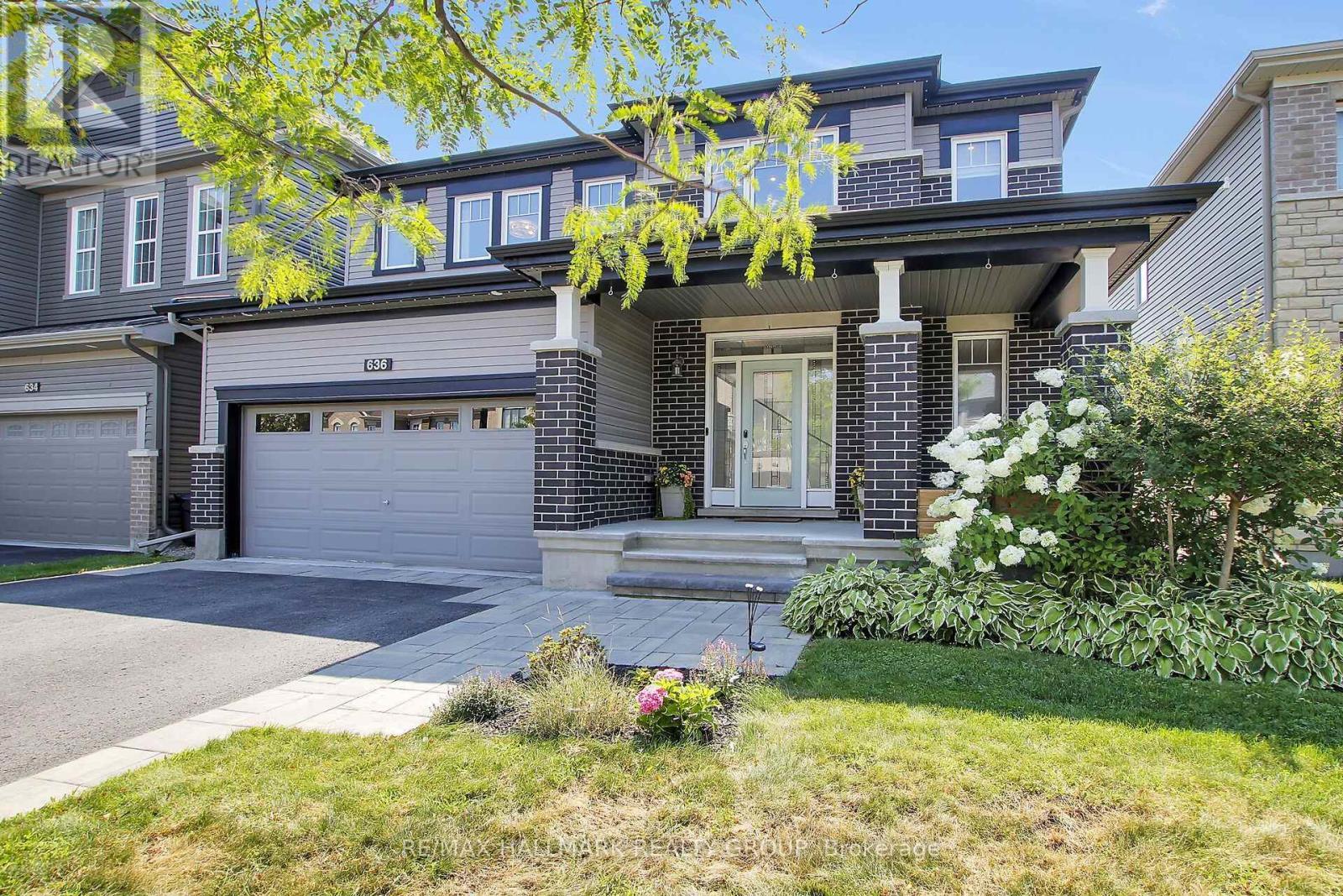 636 Eagle Crest Heights, Ottawa, ON - Outdoor With Facade